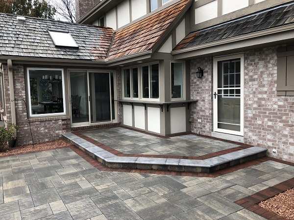 custom designed patios in pavers, brick, natural stone, and more in Mequon, Milwaukee, and Ozaukee County