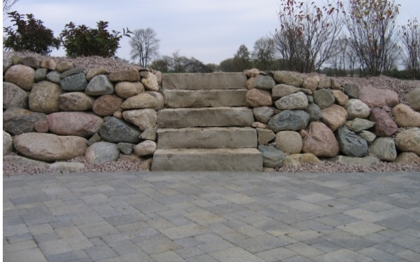 hardscaping milwaukee