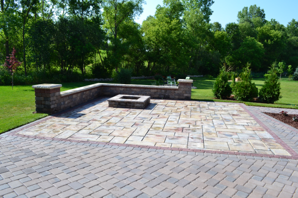 Mixed Stone Patio & Fireplace