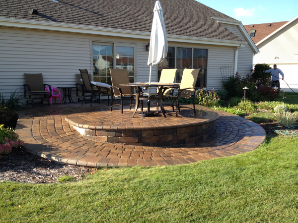 Smooth Brick Semi-Circle Patio