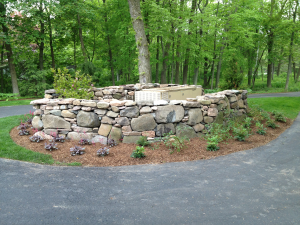 Natural Stone Wall Contractor for Ozaukee County