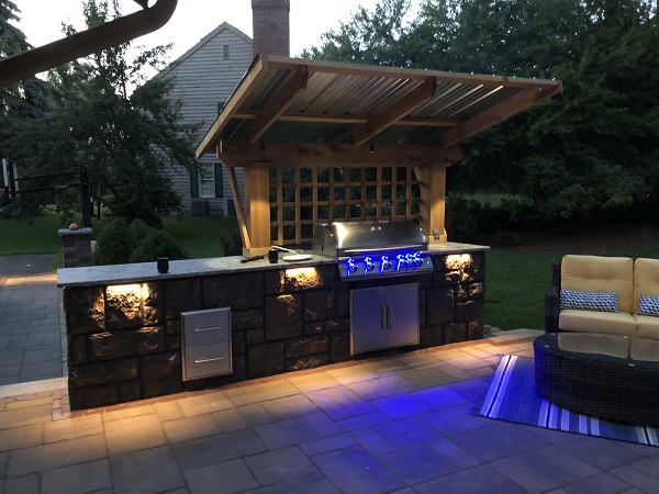 Outdoor Kitchen Installation in Ozaukee County